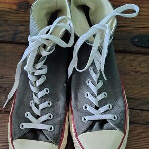 New - Converse Gray Canvas High Top Sneakers with White Laces. Chuck Taylor